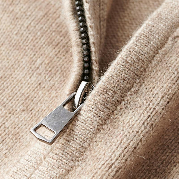 Madden™ – Zip-Neck Pullover for Effortless Everyday Confidence