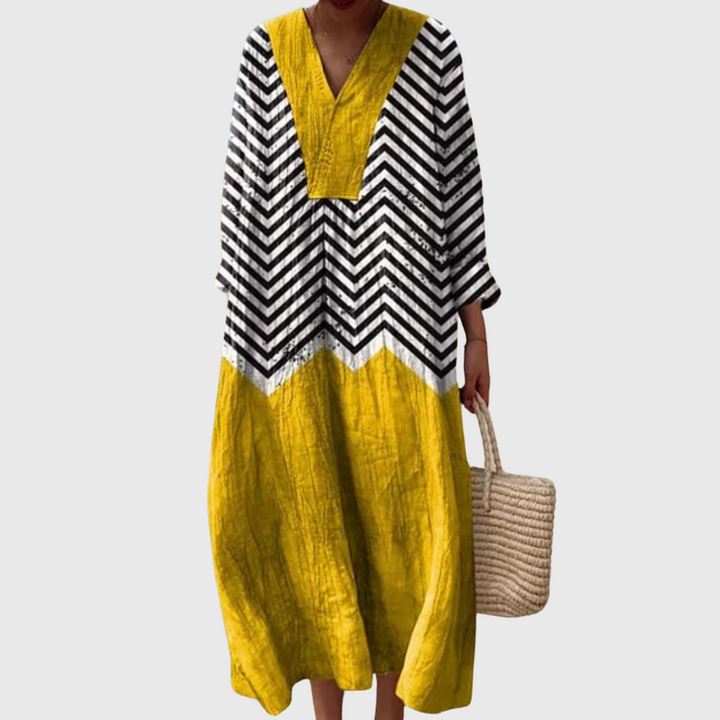 Mandy™ - Loose-fitting Dress with Graphic Detail