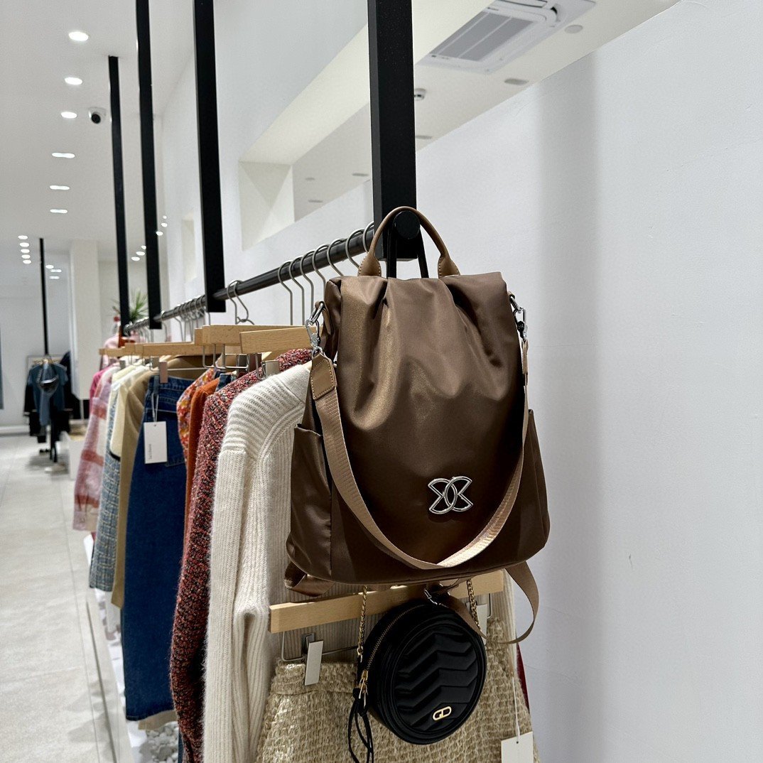 Sammy | Luxury Waterproof Travel Backpack