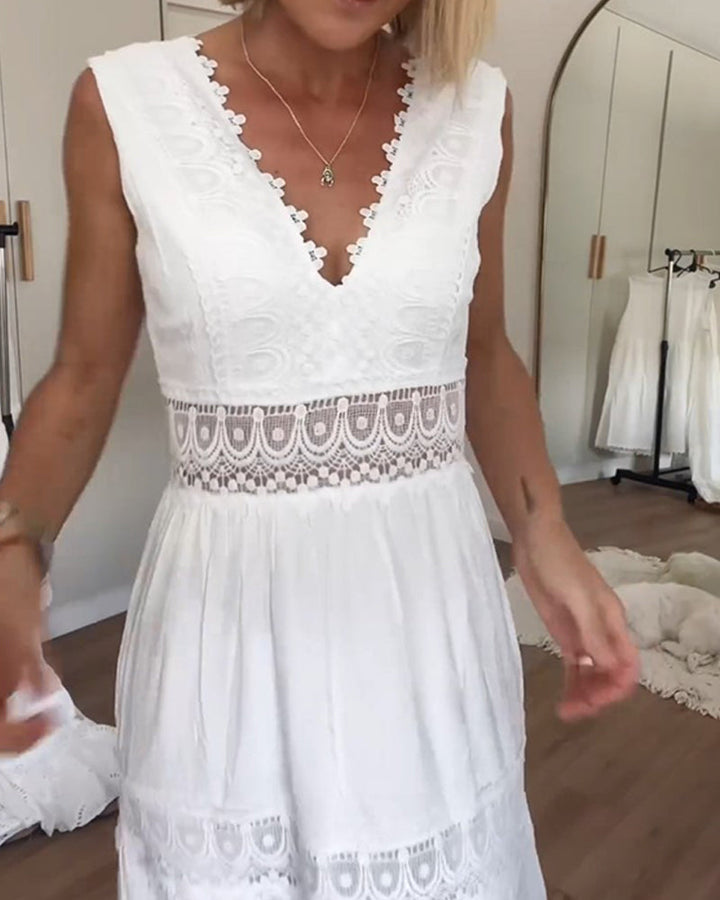 Elle™ – Timeless Lace-Detail Summer Dress for Effortless Elegance