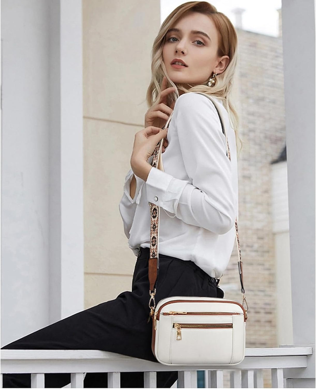 Lauren™ | Elegant Crossbody Bag with Patterned Adjustable Strap