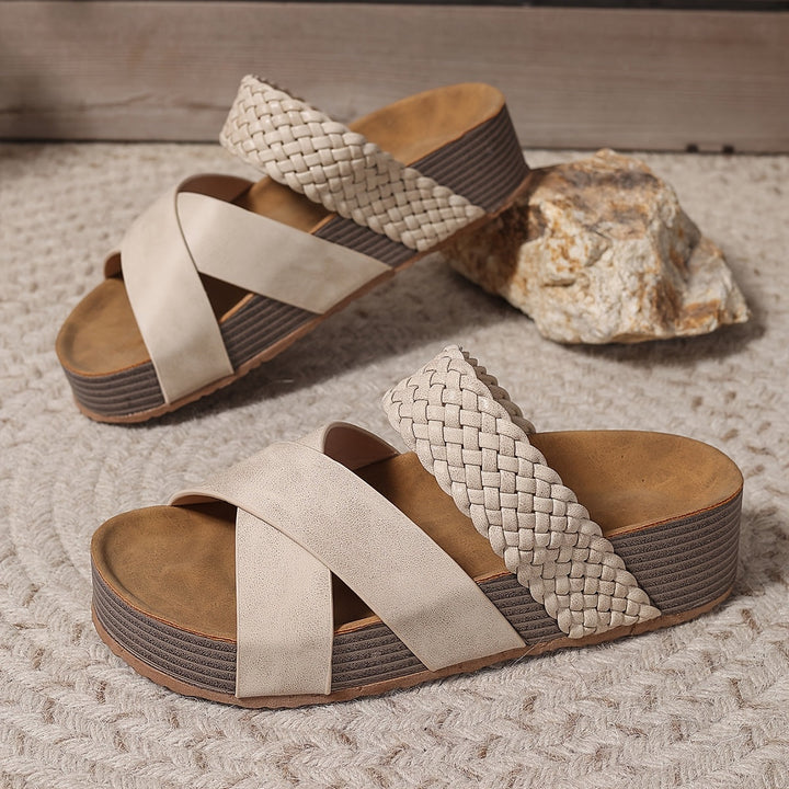 Marcia™ | Orthopaedic leather sandals