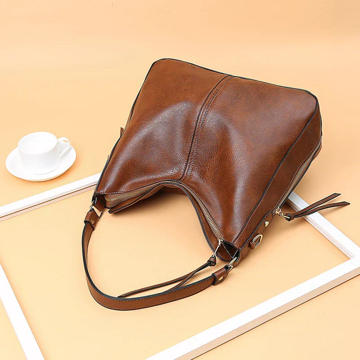 Charlotte™ | Elegant and Spacious Everyday Bag in Classic Black