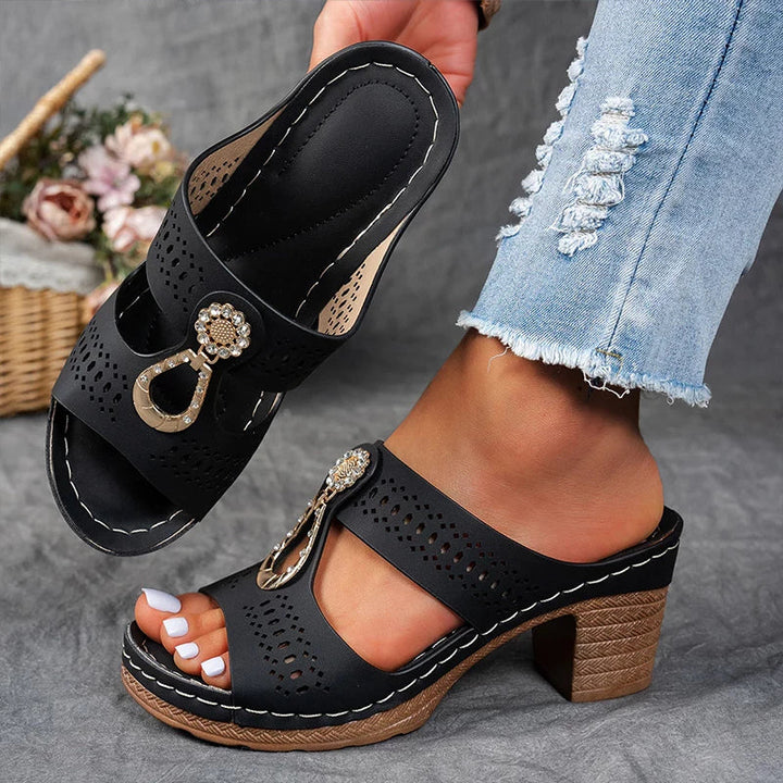 Ally™ | Chic and comfortable orthopaedic sandals