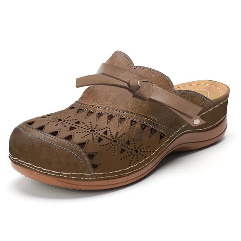 Scarlett™ – Everyday Comfort Clogs with Orthopedic Support